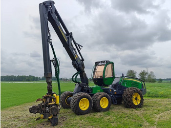 Харвестер JOHN DEERE