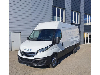 Товарен бус IVECO Daily 35s18