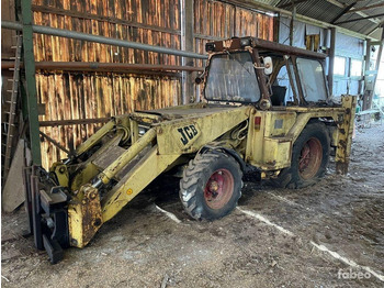 Трактор JCB