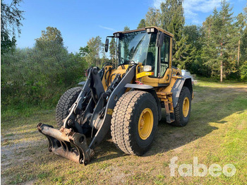 Колесен товарач VOLVO L60F