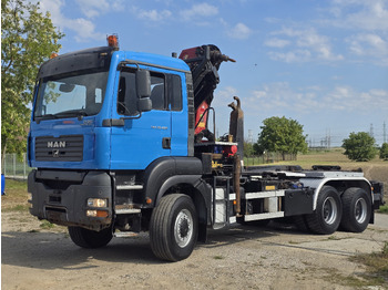 Лизинг на MAN TGA 33.430 6X6 / HMF 1823 K3+REM.CON./ HOOK SYSTEM 2x in stock MAN TGA 33.430 6X6 / HMF 1823 K3+REM.CON./ HOOK SYSTEM 2x in stock: снимка 3