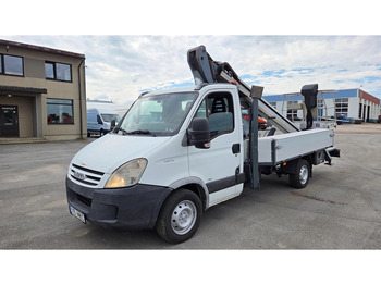 Лекотоварен автомобил IVECO Daily 35s12