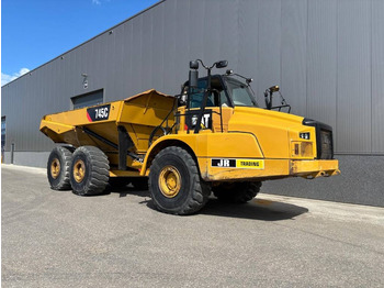 Съчленен самосвал CATERPILLAR 745