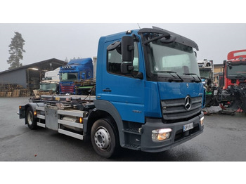 Мултилифт за контейнери камион MERCEDES-BENZ Atego 1224