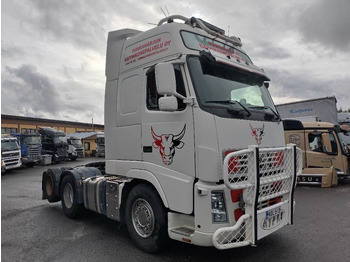 Влекач VOLVO FH13