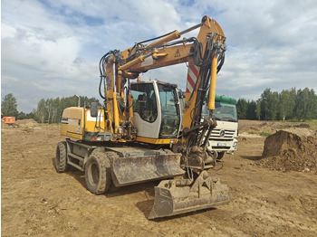 Колесен багер LIEBHERR