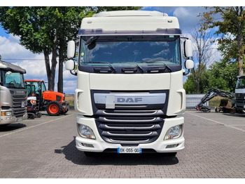Лизинг на  DAF XF510 SPACE CAB / SPROWADZONY / MANUAL / RETARDER DAF XF510 SPACE CAB / SPROWADZONY / MANUAL / RETARDER: снимка 2