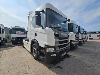 Влекач SCANIA G 410