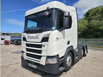 Влекач SCANIA R 450