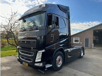 Влекач VOLVO FH 500