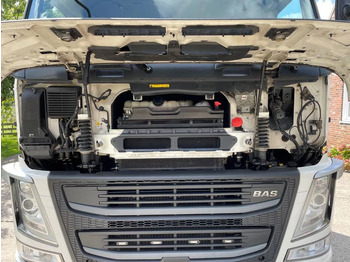 Влекач Volvo FM 460 EURO 6 / TOP!! / NL TRUCK / GLOBETROTTER / SAFETY SYSTEMS: снимка 3