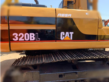 Верижен багер CATERPILLAR 320BL