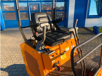 Мини багер Minibagger BK1500JS + Zubehör *INKL.19% MWST*BERGER KRAUS*KUBOTA*JOYSTICK*ZUBEHÖRPAKET GROß*SOFORT!*: снимка 4