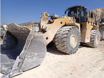 Колесен товарач CATERPILLAR 988K