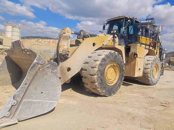 Колесен товарач CATERPILLAR 988K