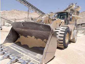 Колесен товарач CATERPILLAR 988K