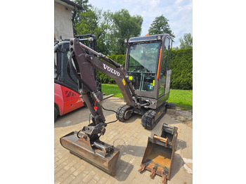Мини багер VOLVO EC18E