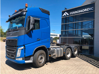 Влекач VOLVO FH 500