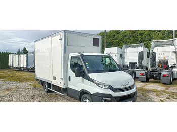 Лекотоварен автомобил фургон IVECO Daily 35s16