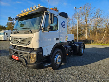 Влекач VOLVO FMX
