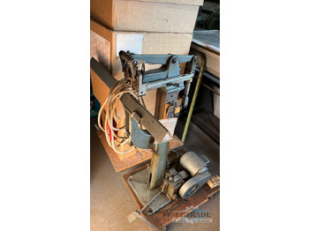 Машина за подвързване