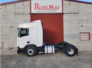 Влекач SCANIA R 410