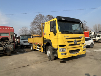 Камион фургон SINOTRUK HOWO