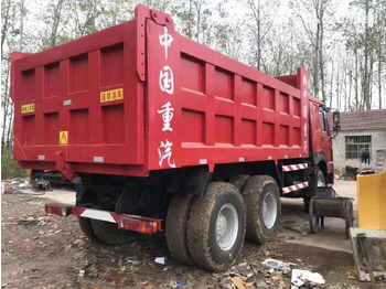 Самосвал камион SINOTRUK HOWO