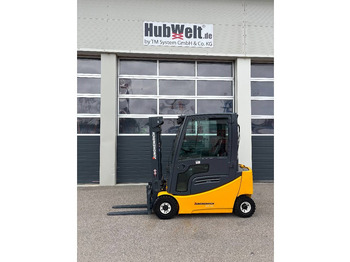 Електрокар JUNGHEINRICH EFG 316