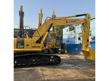 Верижен багер KOMATSU PC220-8