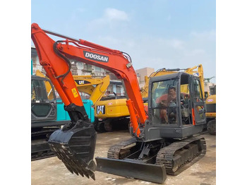 Верижен багер DOOSAN DX55