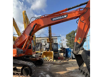 Багер DOOSAN DH220