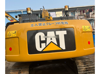 Верижен багер CATERPILLAR 320D