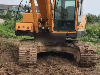 Верижен багер HYUNDAI