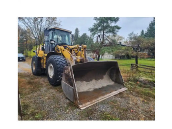 Колесен товарач CATERPILLAR 966F