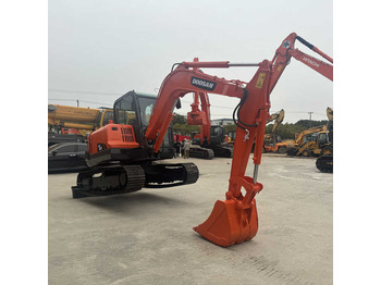 Верижен багер DOOSAN DX60-9C