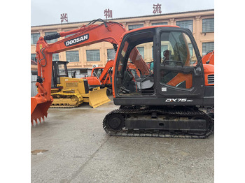 Верижен багер DOOSAN DX225