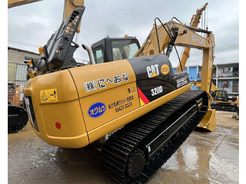 Верижен багер CATERPILLAR 320D