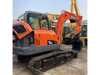 Верижен багер DOOSAN DX225