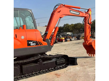 Верижен багер DOOSAN DH60-7