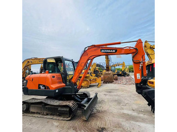 Верижен багер DOOSAN DH60-7