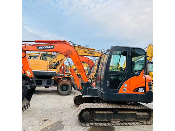 Верижен багер DOOSAN DH60-7