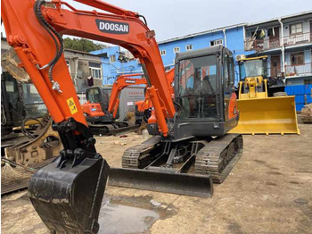 Верижен багер Used excavator doosan dx60  excavators earth-moving machinery doosan dx60 dx80 dx75 dx225 dh60 dh60-7for sale: снимка 4