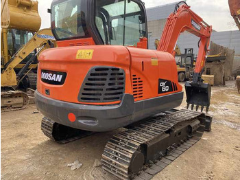 Верижен багер Used excavator doosan dx60  excavators earth-moving machinery doosan dx60 dx80 dx75 dx225 dh60 dh60-7for sale: снимка 2