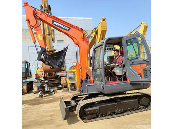 Верижен багер DOOSAN DH60-7