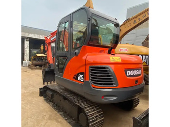 Верижен багер dx60 dx55 ON SALE Doosan 6ton dx60 Used  excavator in stock: снимка 2
