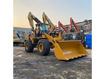 Колесен товарач CATERPILLAR 966H