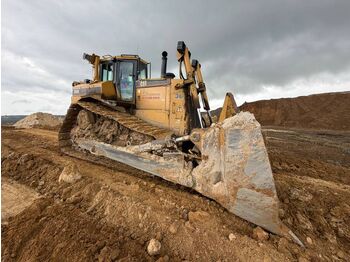 Булдозер CATERPILLAR D8R