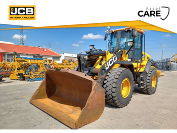 Колесен товарач JCB 437