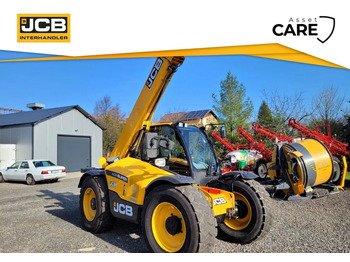 Телескопичен товарач JCB